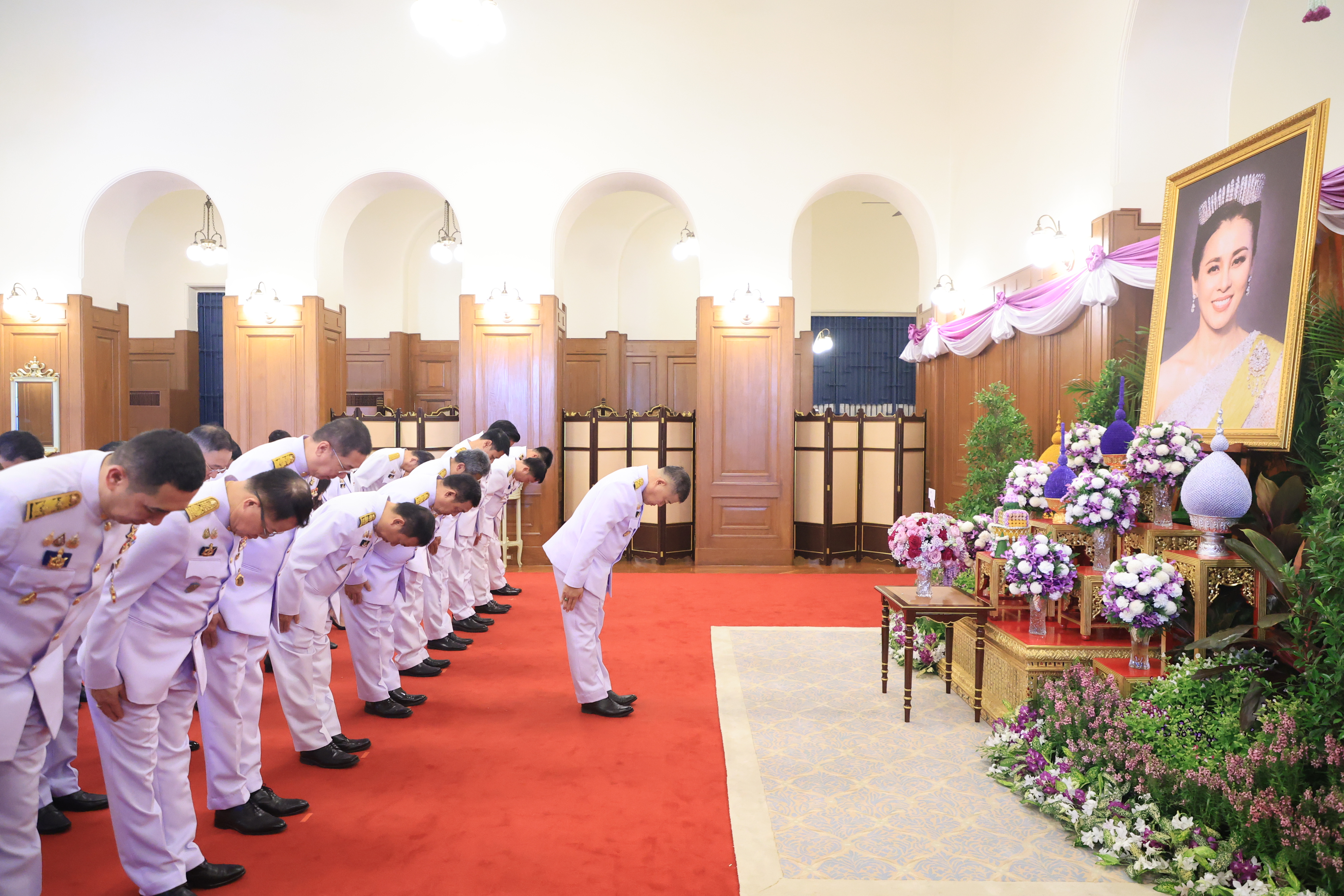 title - เลขาธิการ ส.ป.ก. ลงนามถวายพระพร สมเด็จพระนางเจ้าฯ พระบรมราชินี เนื่องในโอกาสวันเฉลิมพระชนมพรรษา 48 พรรษา 3 มิถุนายน 2569  ณ ศาลาสหทัยสมาคม พระบรมมหาราชวัง